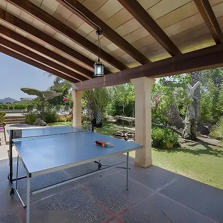 Toni فيلة بورت دي بوينسا